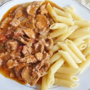 Pikantes Schweinegeschnetzeltes